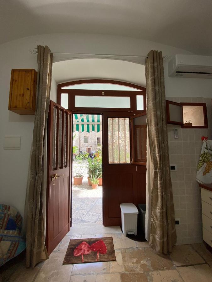 Home Sweet Home Rooms Бари Экстерьер фото